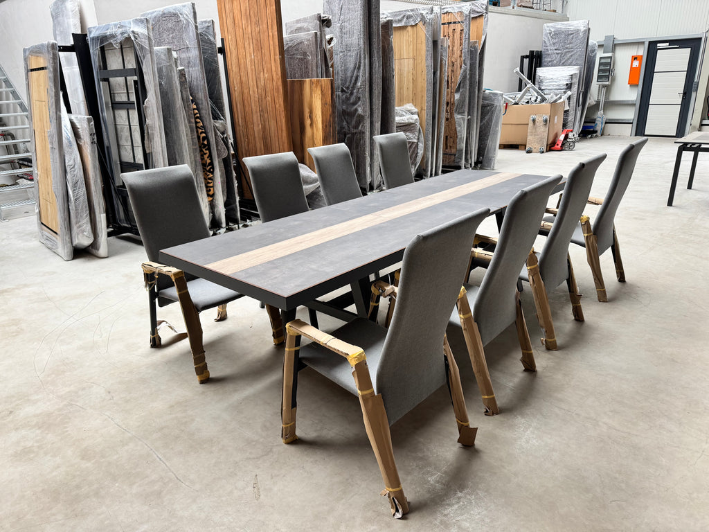 Tischgruppe HPL mit 8 Stühlen