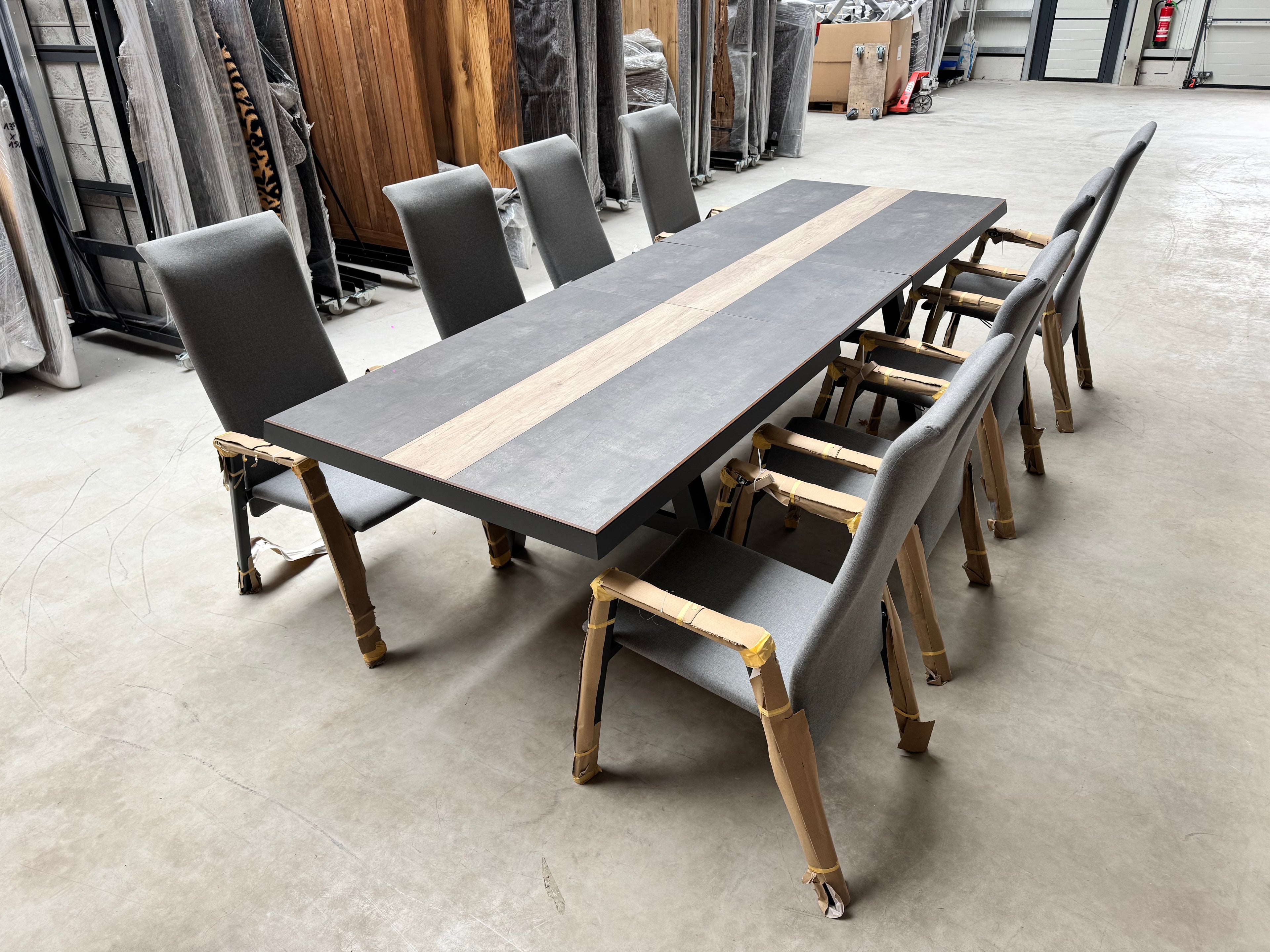 Tischgruppe HPL mit 8 Stühlen