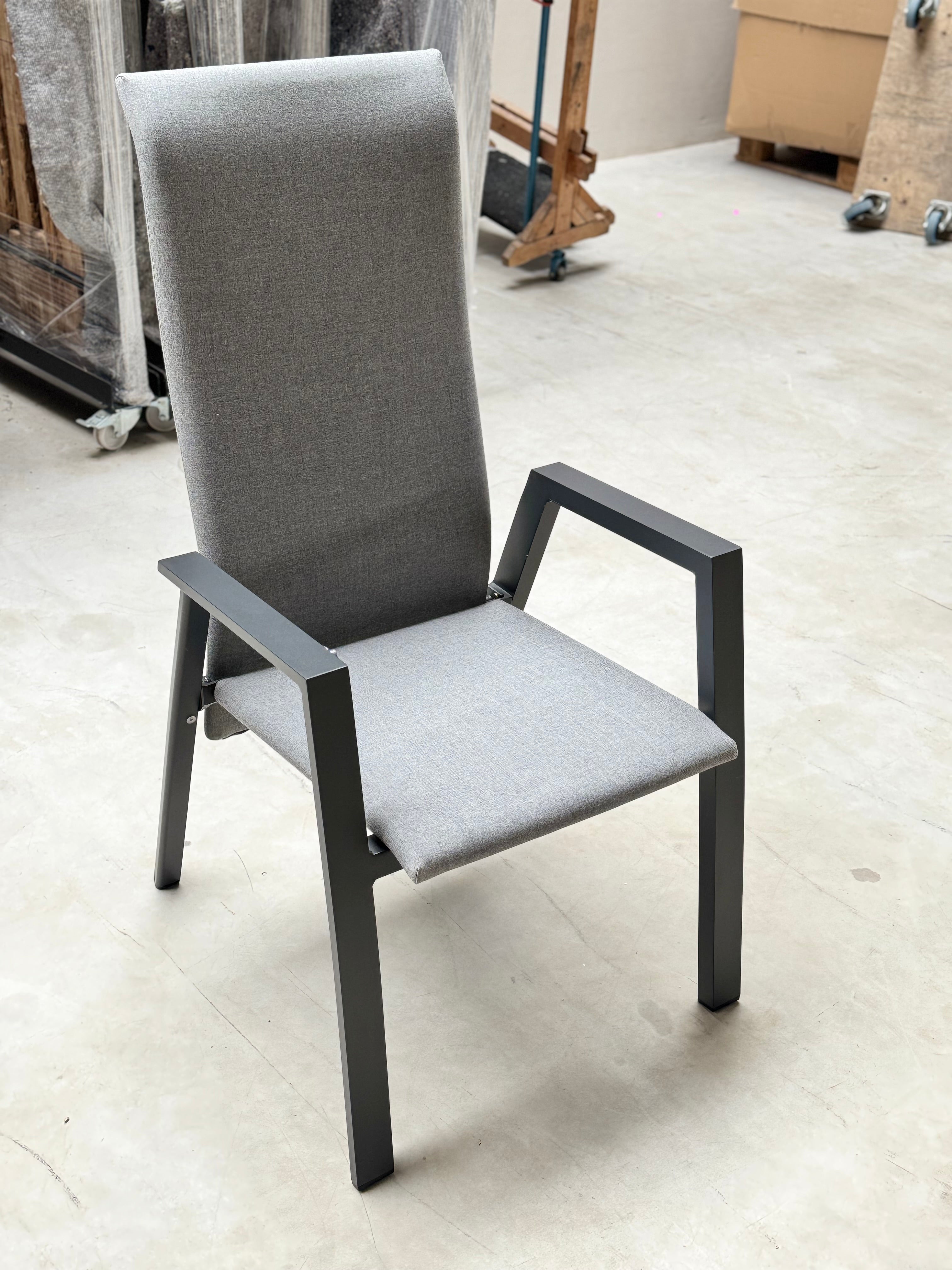 Tischgruppe HPL mit 8 Stühlen